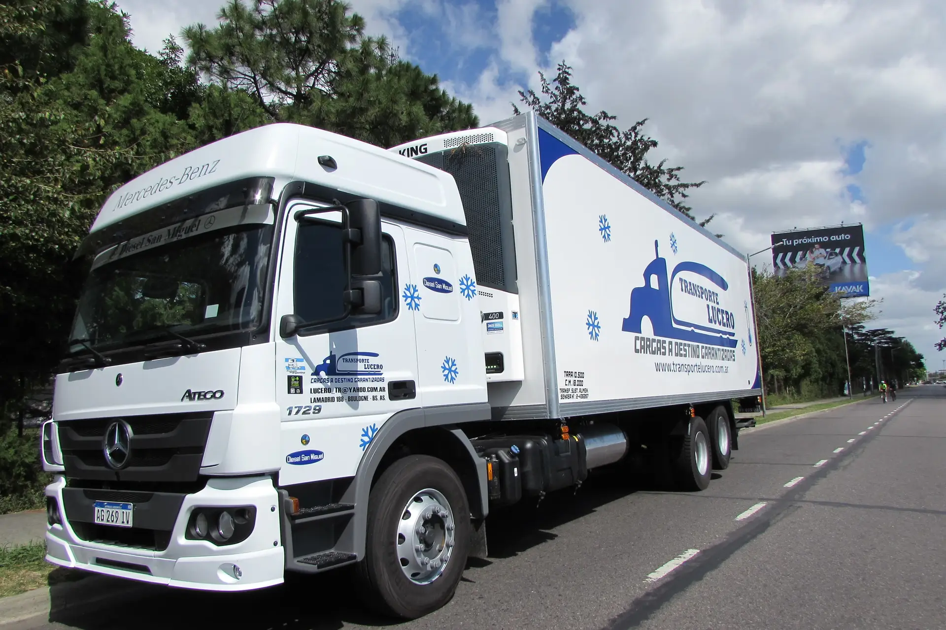 Camión refrigerado de Transporte Lucero