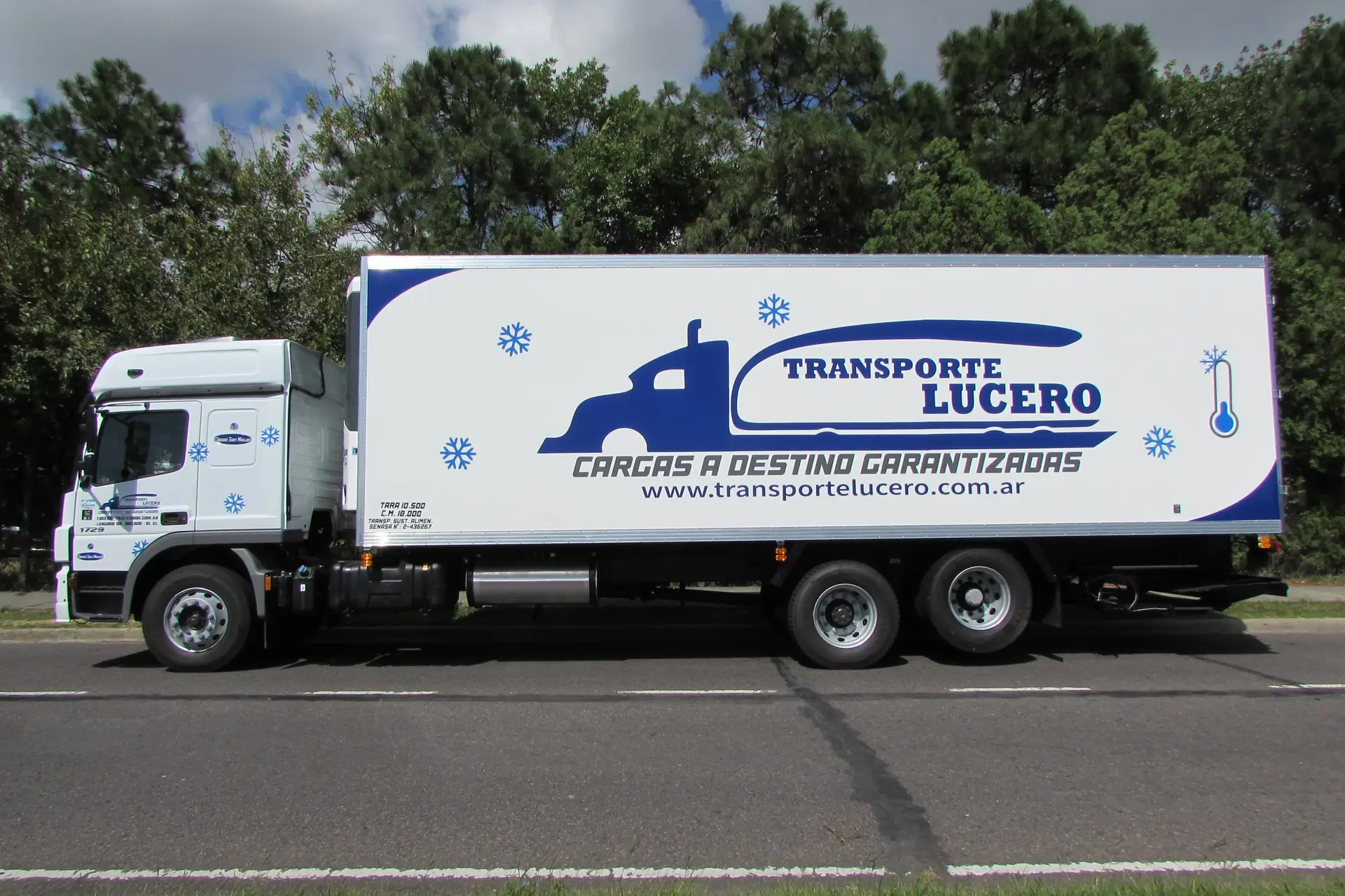 Camión refrigerado de Transporte Lucero