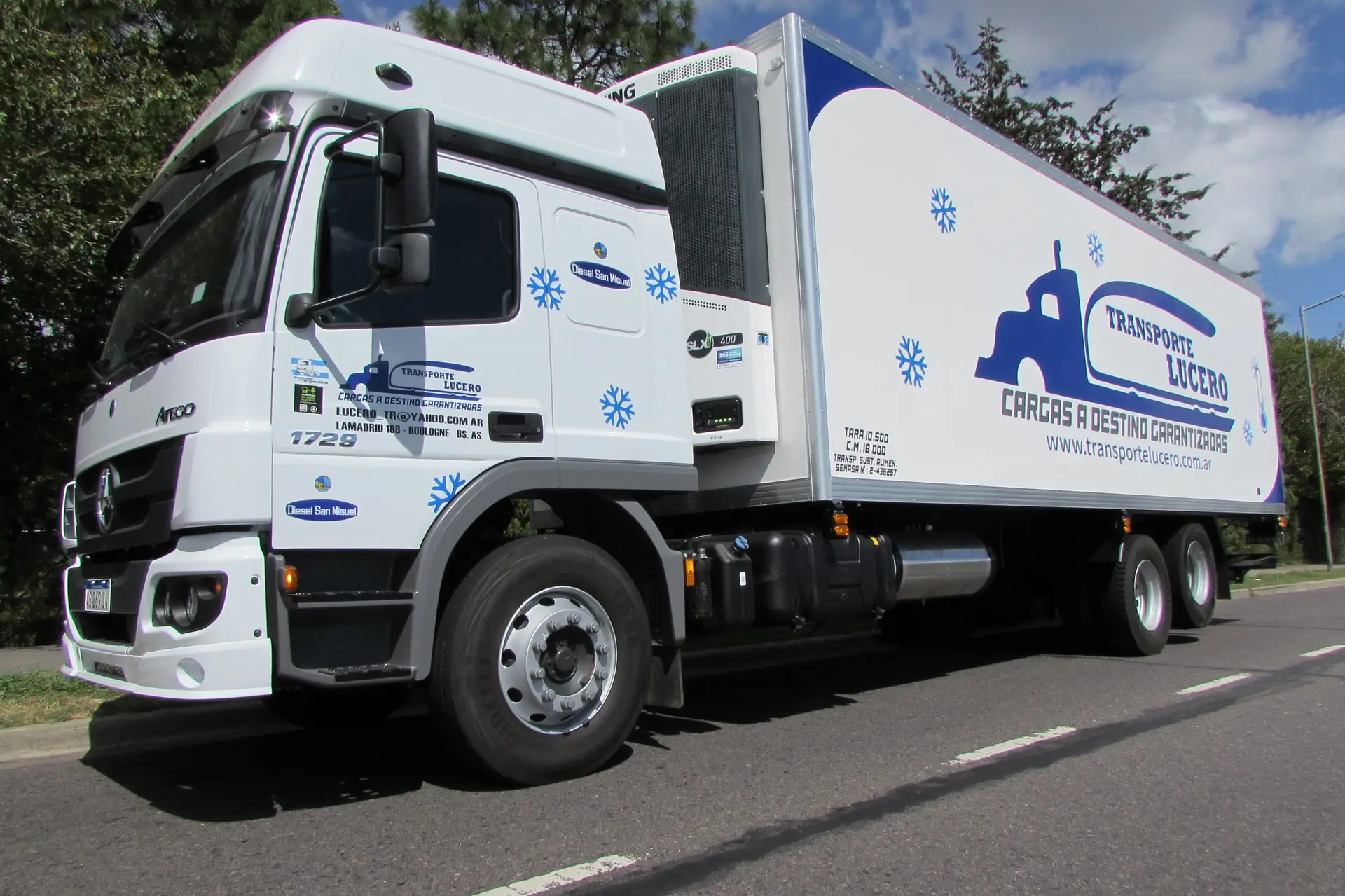 Camión refrigerado de Transporte Lucero