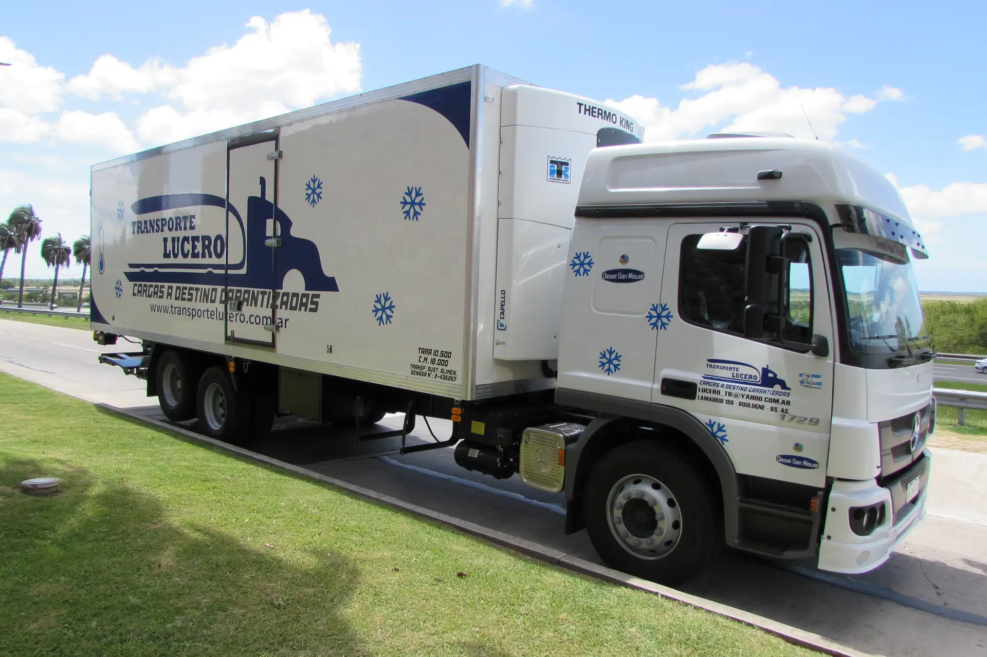 Camión refrigerado de Transporte Lucero